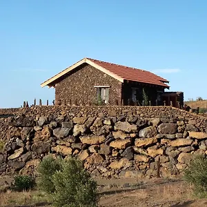  Hébergement de vacances Santillos