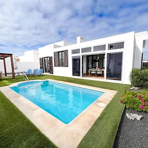 Solymar Playa Blanca (Lanzarote)